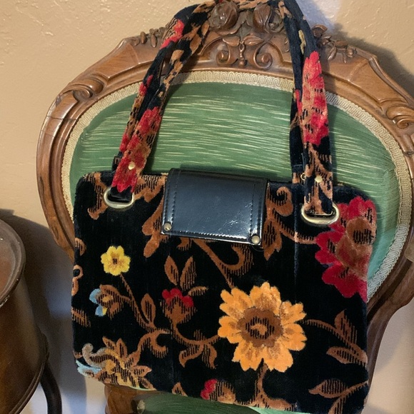 1950’s Vintage Floral Velvet Bag. - Picture 4 of 6